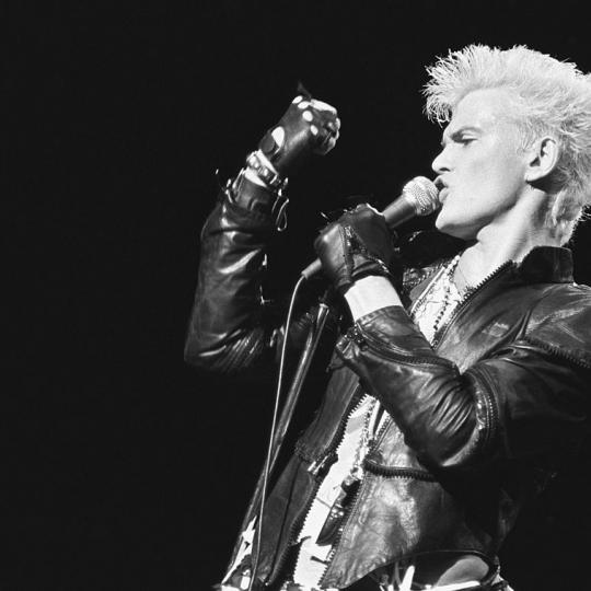Billy Idol performs, Chicago, Illinois, 1980s. (Photo by Kirk West/Getty Images)