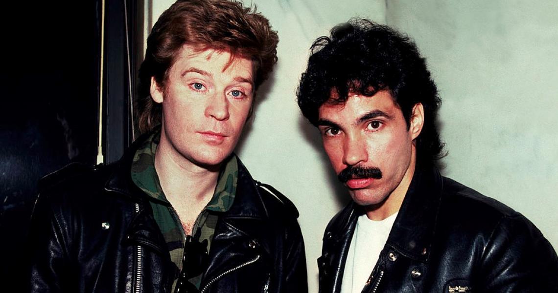 Portrait of American musicians Darryl Hall (left) and John Oates at the Whitehall Hotel, Chicago, Illinois, November 5, 1981. (Photo by Paul Natkin/Getty Images)